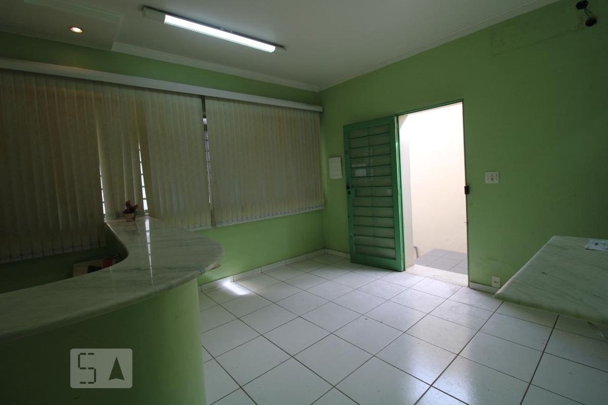 Casa à Venda - Centro, 4 Quartos,  181 m2 em , Campinas - sp | SoloBR
