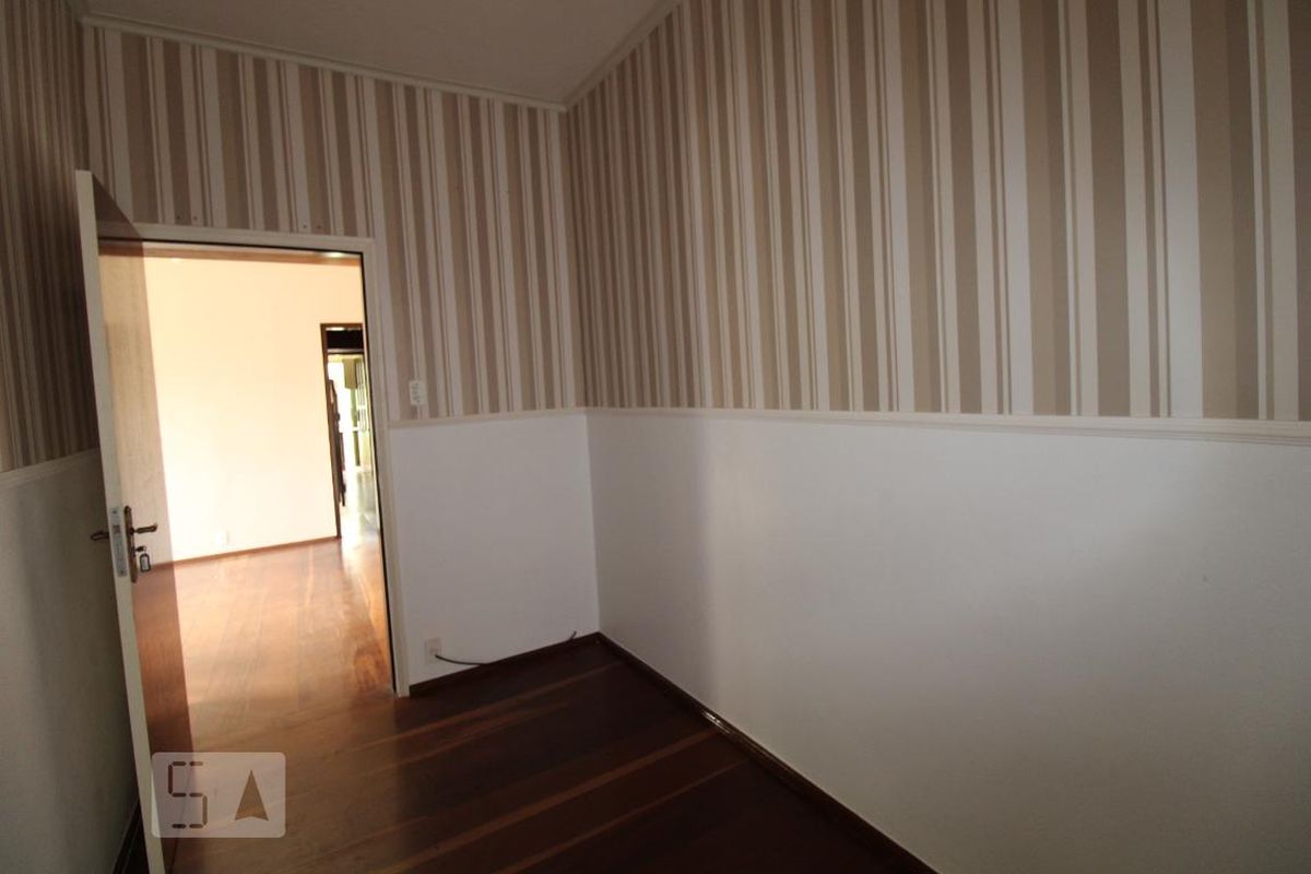 Casa à Venda - Centro, 4 Quartos,  181 m2 em , Campinas - sp | SoloBR