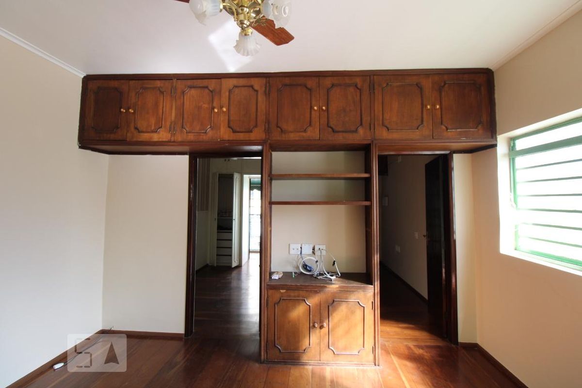 Casa à Venda - Centro, 4 Quartos,  181 m2 em , Campinas - sp | SoloBR