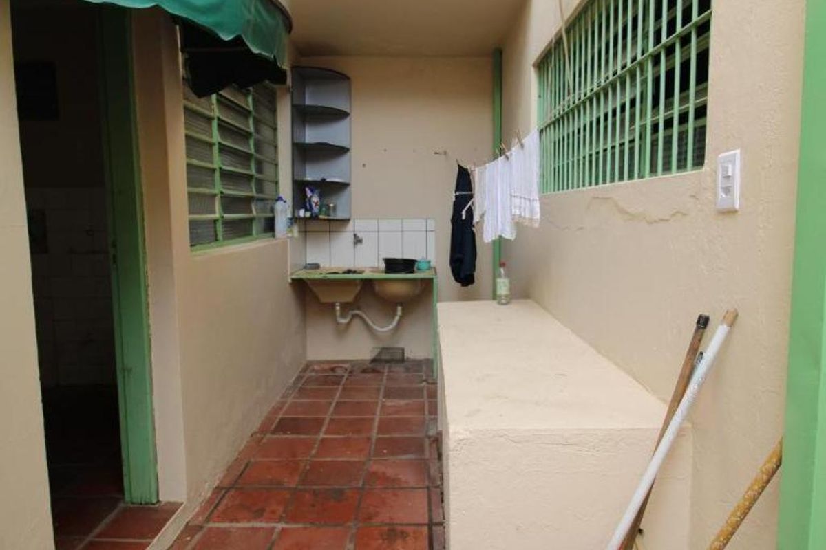 Casa à Venda - Centro, 4 Quartos,  181 m2 em , Campinas - sp | SoloBR