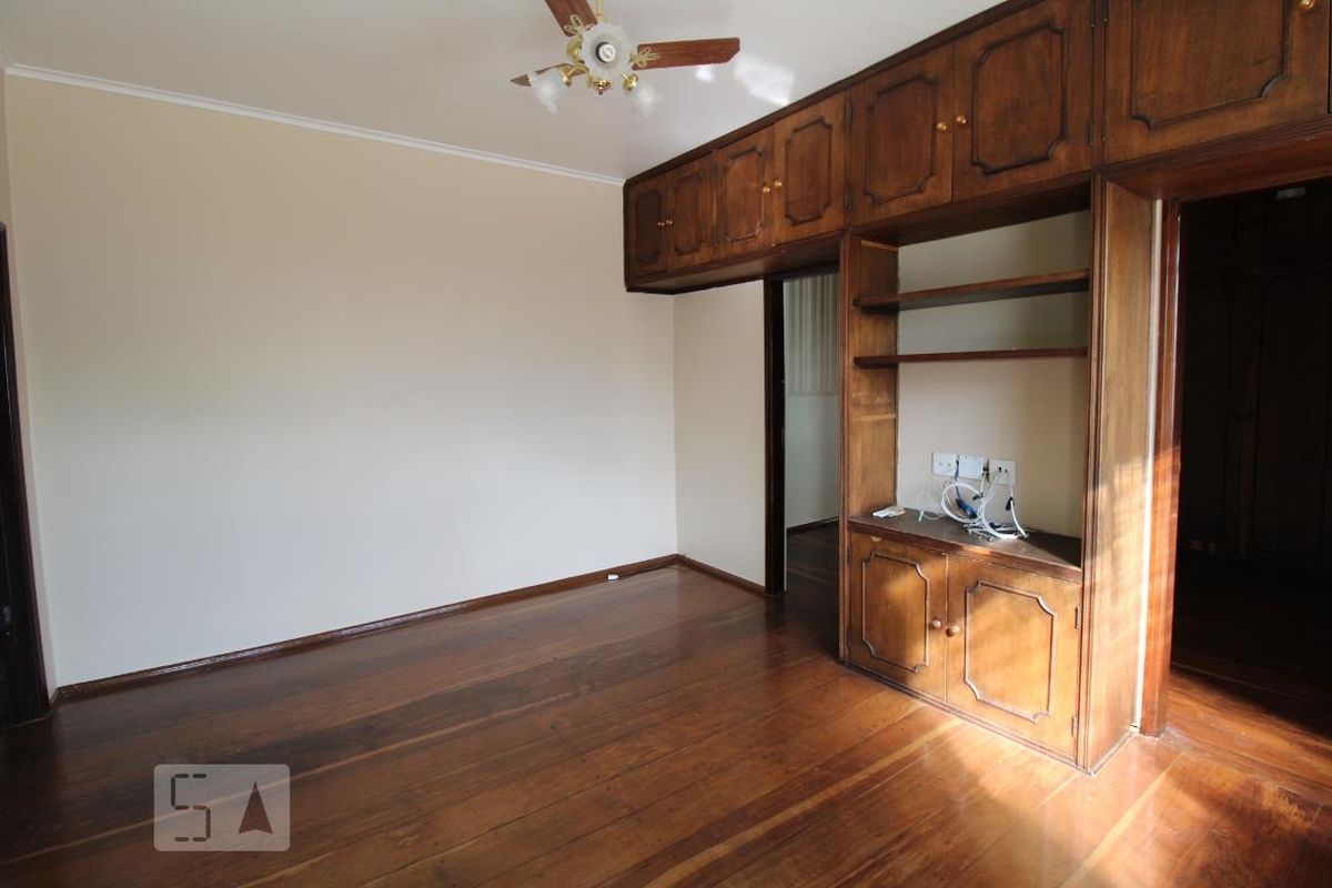 Casa à Venda - Centro, 4 Quartos,  181 m2 em , Campinas - sp | SoloBR