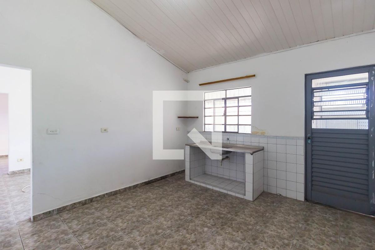 Casa, 2 quartos, 350 m² - Foto 77