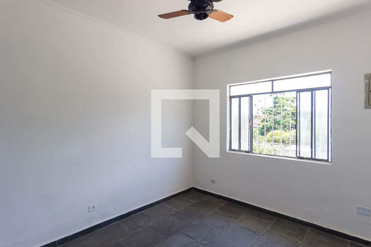 Casa, 2 quartos, 350 m² - Foto 7