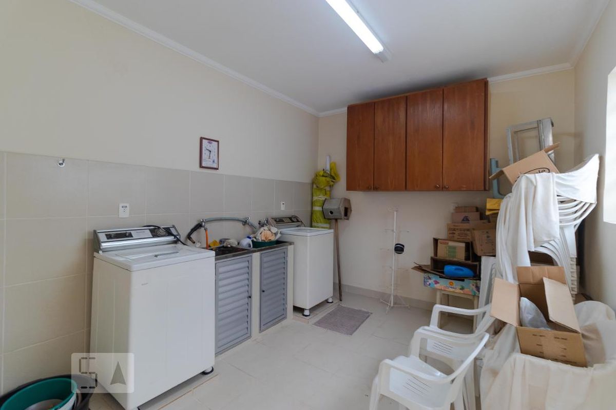 Casa à Venda - Taquaral, 5 Quartos,  400 m2 em , Campinas - sp | SoloBR
