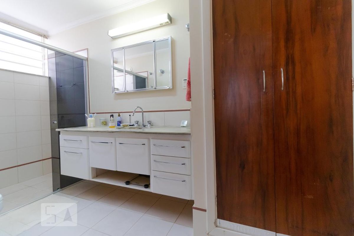 Casa à Venda - Taquaral, 5 Quartos,  400 m2 em , Campinas - sp | SoloBR