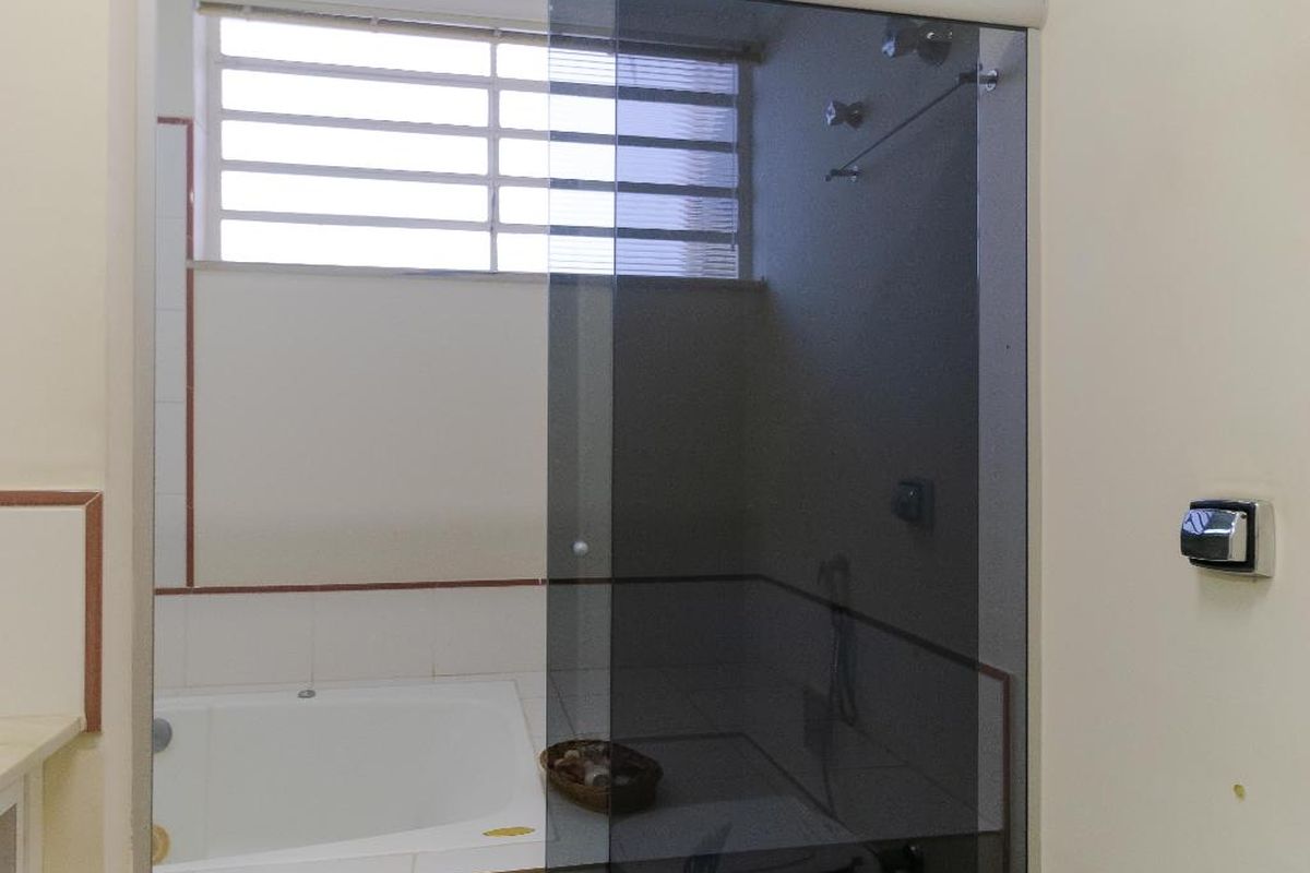 Casa à Venda - Taquaral, 5 Quartos,  400 m2 em , Campinas - sp | SoloBR