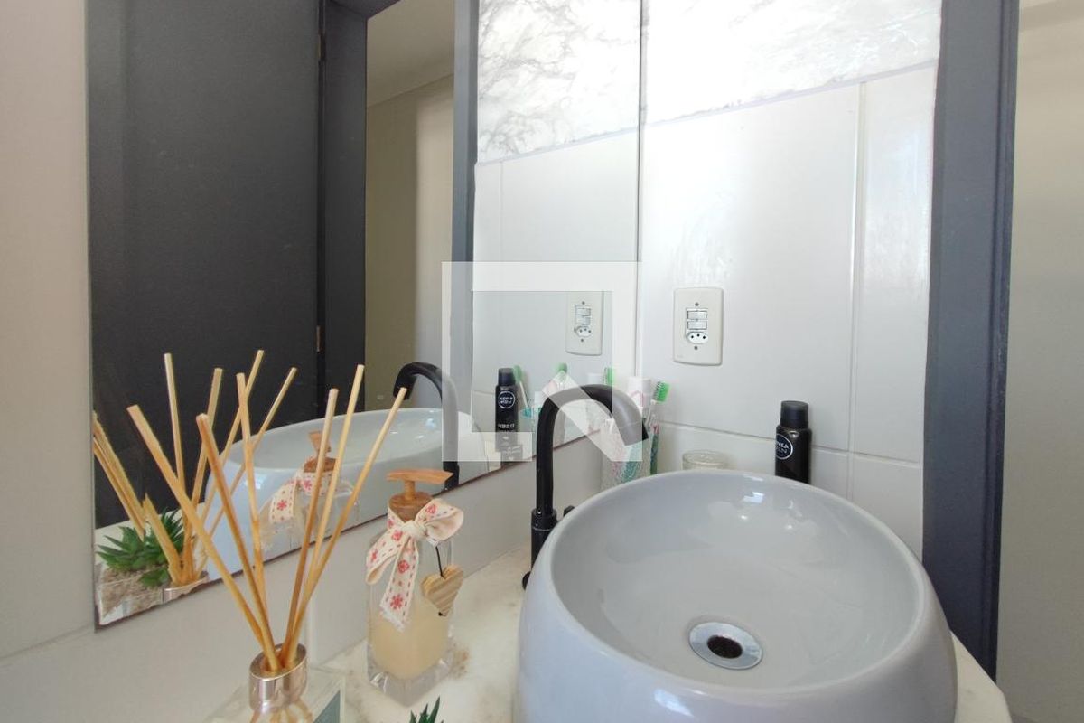 Apartamento à Venda - Parque Prado, 2 Quartos,  49 m2 em , Campinas - sp | SoloBR