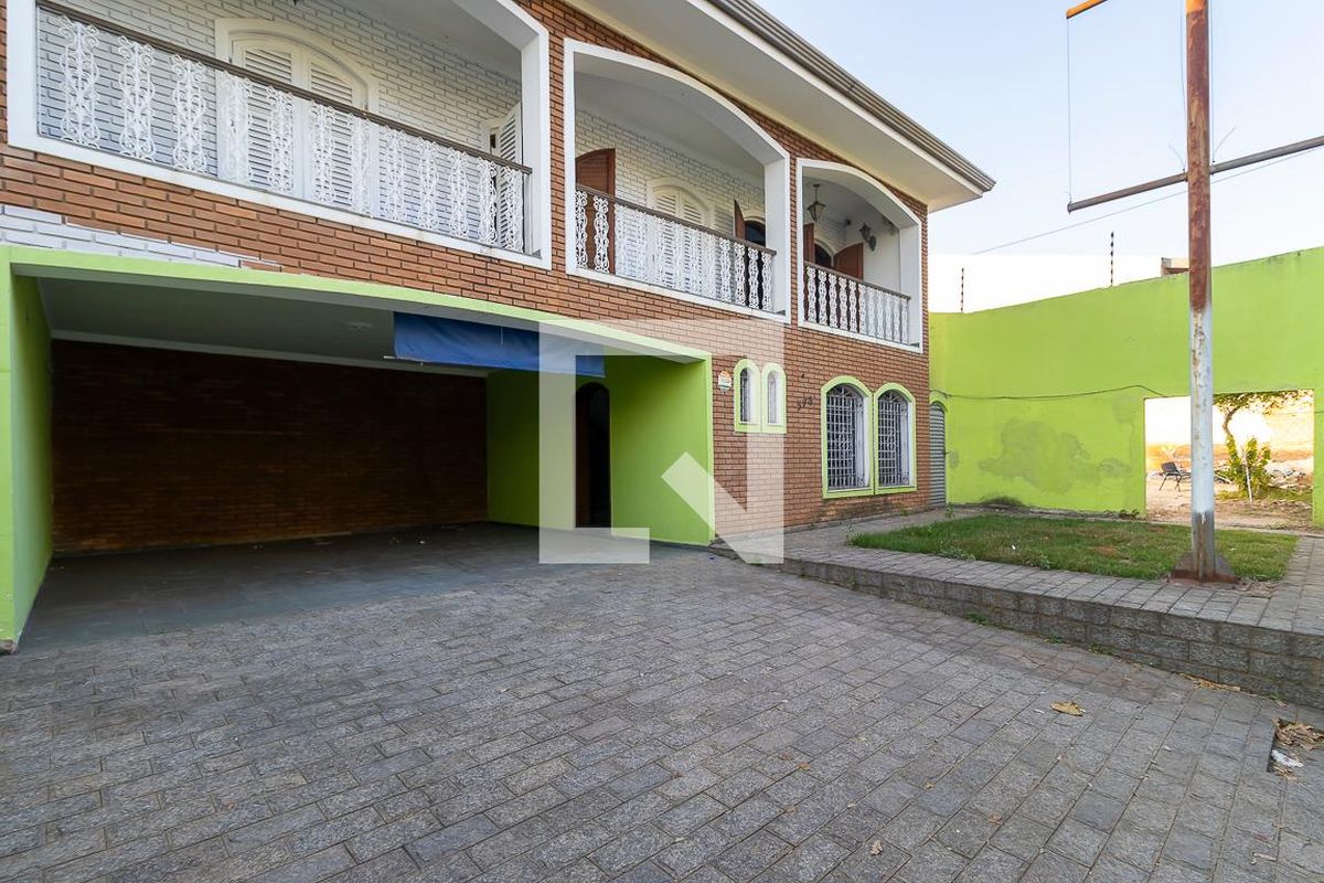 Casa à Venda - Jardim Chapadão, 4 Quartos,  500 m2 em , Campinas - sp | SoloBR