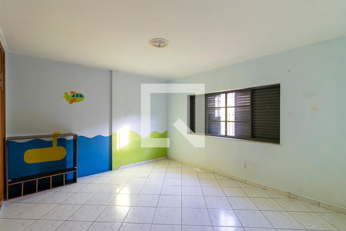 Casa à Venda - Jardim Chapadão, 4 Quartos,  500 m2 em , Campinas - sp | SoloBR