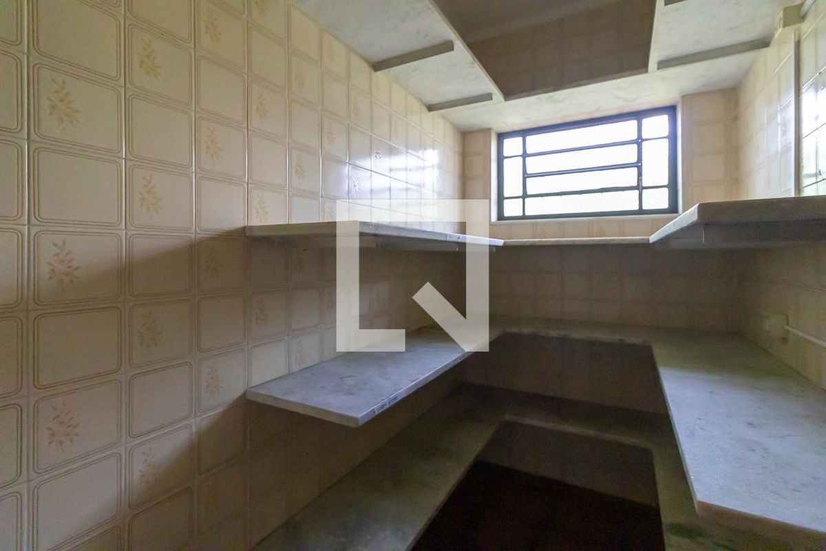 Casa à Venda - Jardim Chapadão, 4 Quartos,  500 m2 em , Campinas - sp | SoloBR