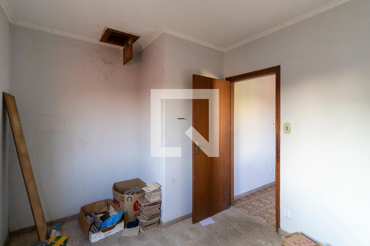 Casa à Venda - Jardim Chapadão, 4 Quartos,  500 m2 em , Campinas - sp | SoloBR