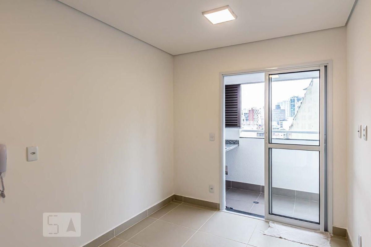 Apartamento, 1 quarto, 31 m² - Foto 1