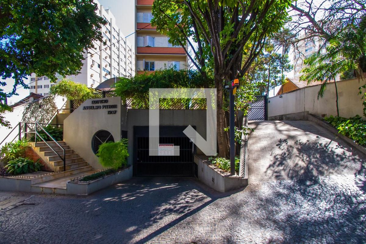 Apartamento à Venda - Cambuí, 1 Quarto,  70 m2 em , Campinas - sp | SoloBR