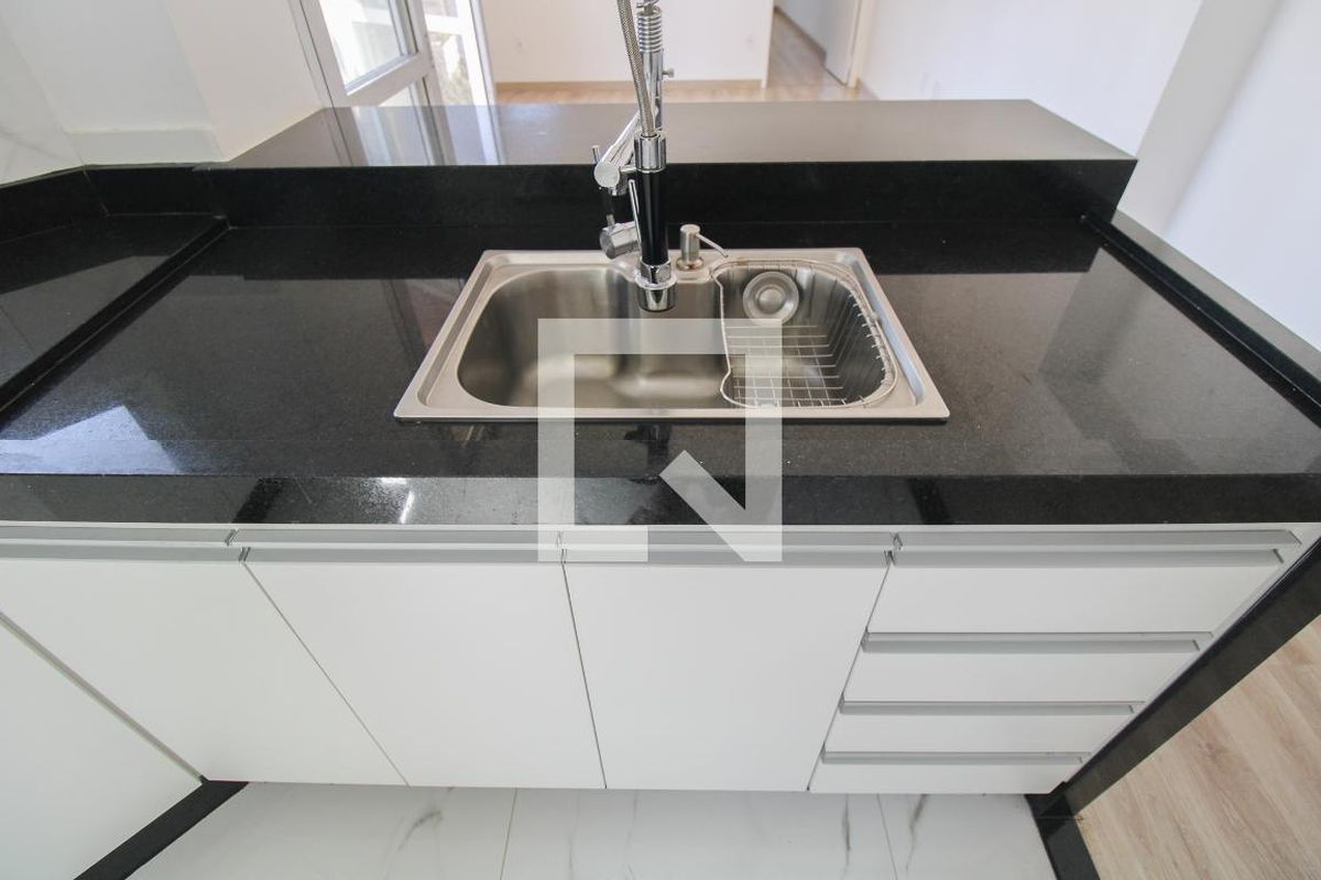 Apartamento à Venda - Cambuí, 1 Quarto,  70 m2 em , Campinas - sp | SoloBR
