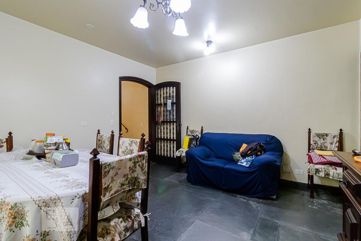 Casa, 3 quartos, 200 m² - Foto 13