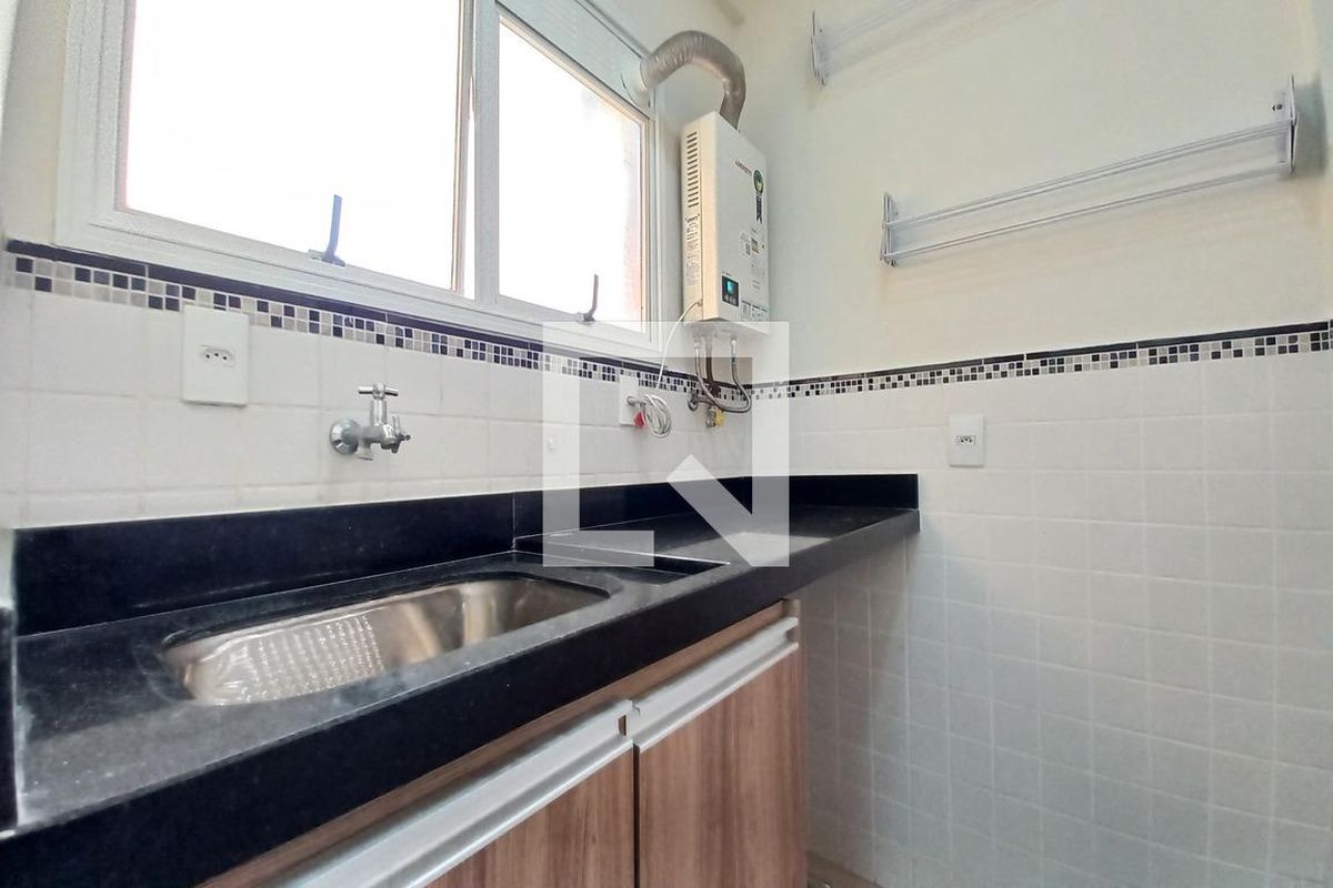 Apartamento à Venda - Centro, 1 Quarto,  49 m2 em , Campinas - sp | SoloBR