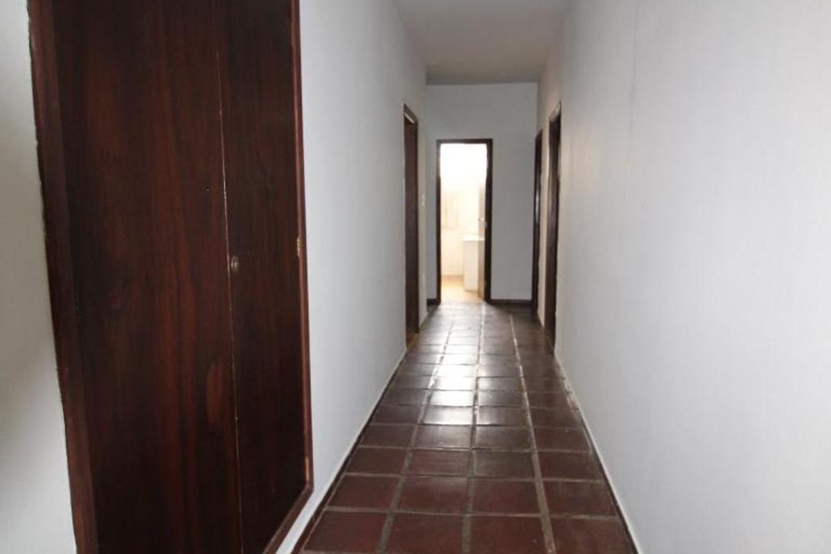 Casa à Venda - Barão Geraldo - Centro, 5 Quartos,  287 m2 em , Campinas - sp | SoloBR