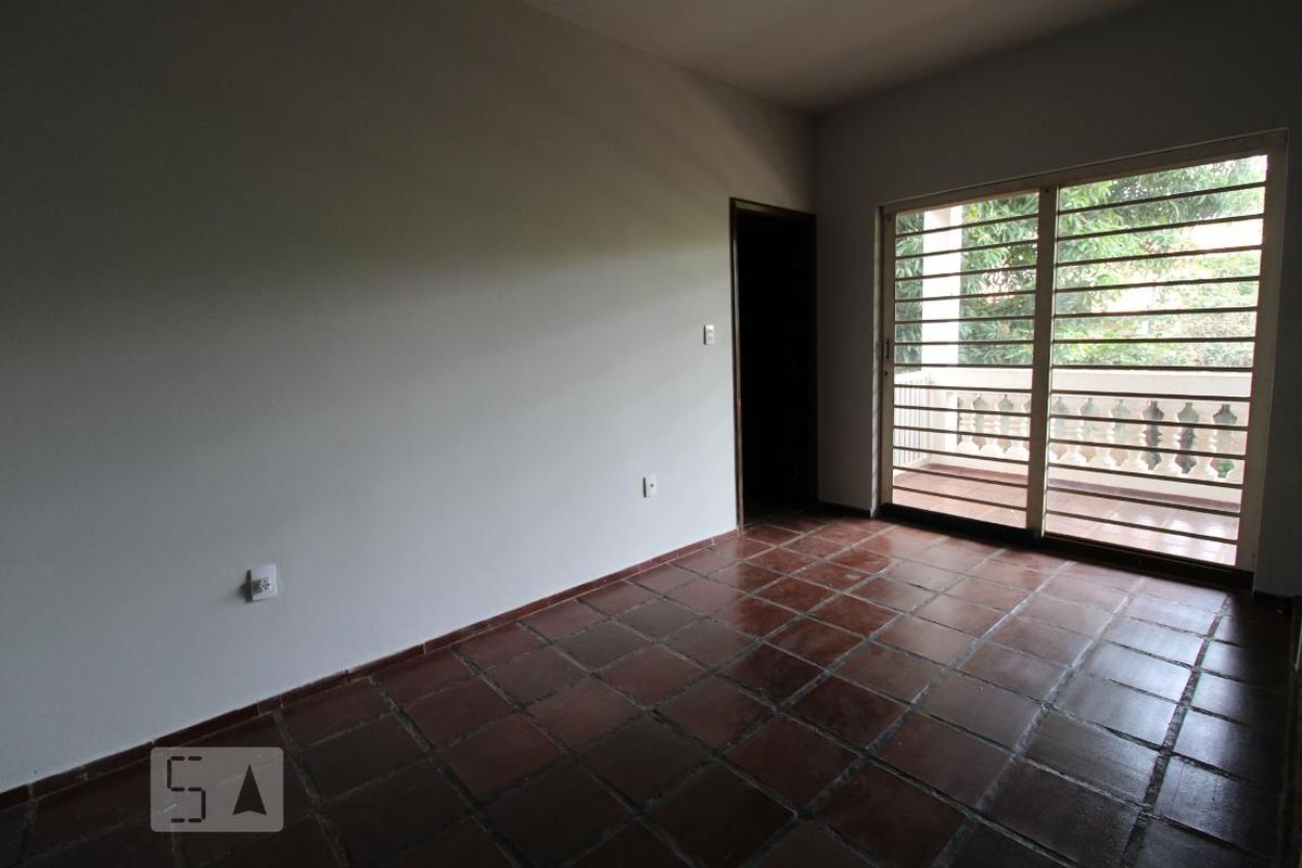 Casa à Venda - Barão Geraldo - Centro, 5 Quartos,  287 m2 em , Campinas - sp | SoloBR