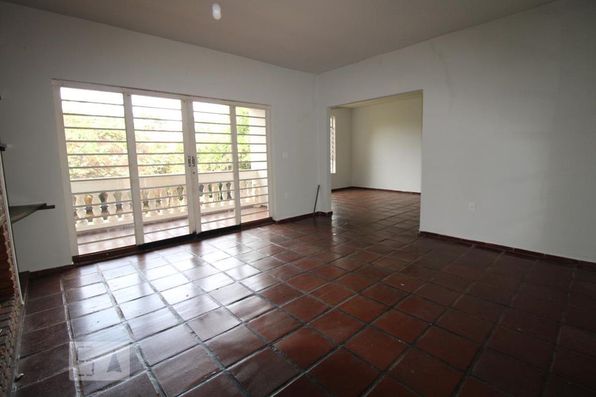 Casa à Venda - Barão Geraldo - Centro, 5 Quartos,  287 m2 em , Campinas - sp | SoloBR