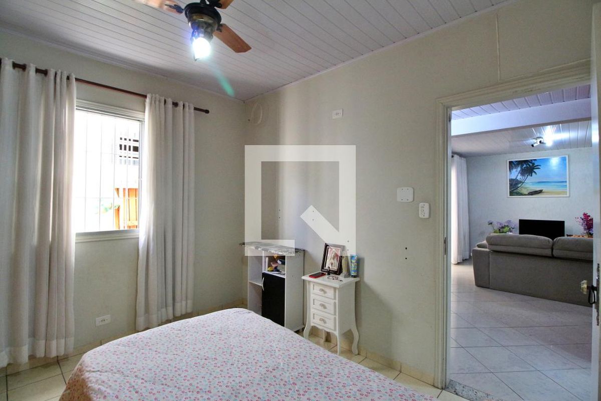 Casa à Venda - Jardim do Lago, 3 Quartos,  180 m2 em , Campinas - sp | SoloBR