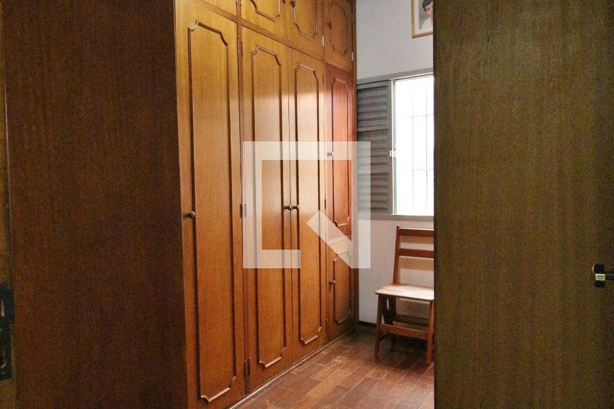 Casa à Venda - Jardim do Lago, 3 Quartos,  180 m2 em , Campinas - sp | SoloBR