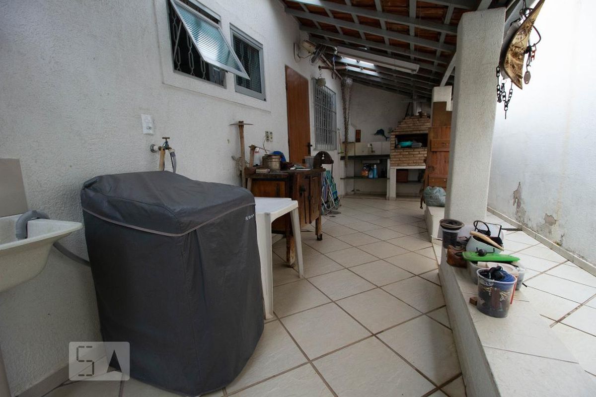 Casa à Venda - Jardim do Lago, 3 Quartos,  180 m2 em , Campinas - sp | SoloBR