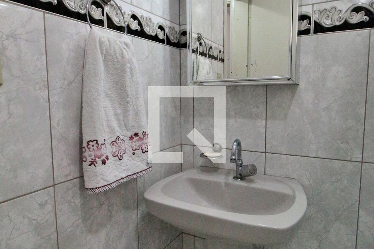 Casa à Venda - Jardim do Lago, 3 Quartos,  180 m2 em , Campinas - sp | SoloBR