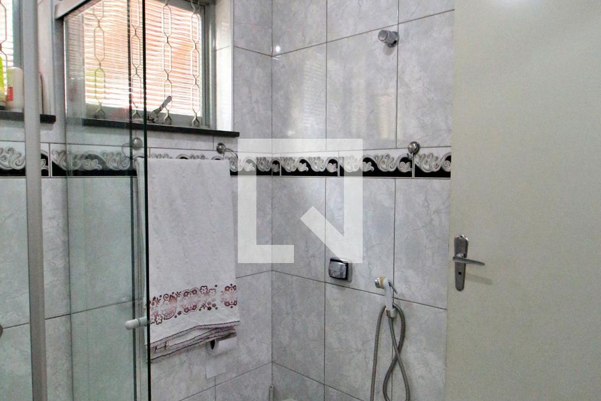 Casa à Venda - Jardim do Lago, 3 Quartos,  180 m2 em , Campinas - sp | SoloBR