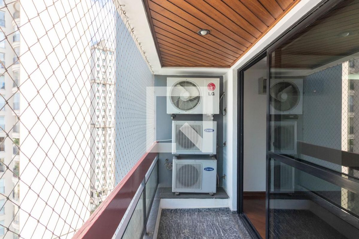 Apartamento, 4 quartos, 144 m² - Foto 9