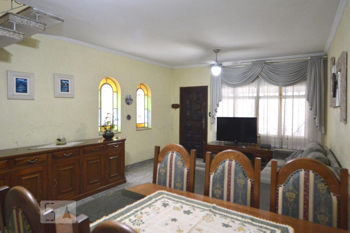Casa, 3 quartos, 200 m² - Foto 3