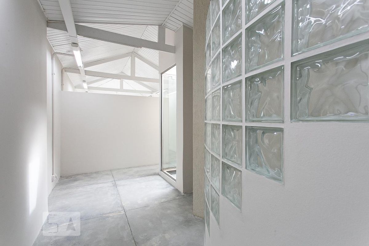 Casa, 1 quarto, 120 m² - Foto 1