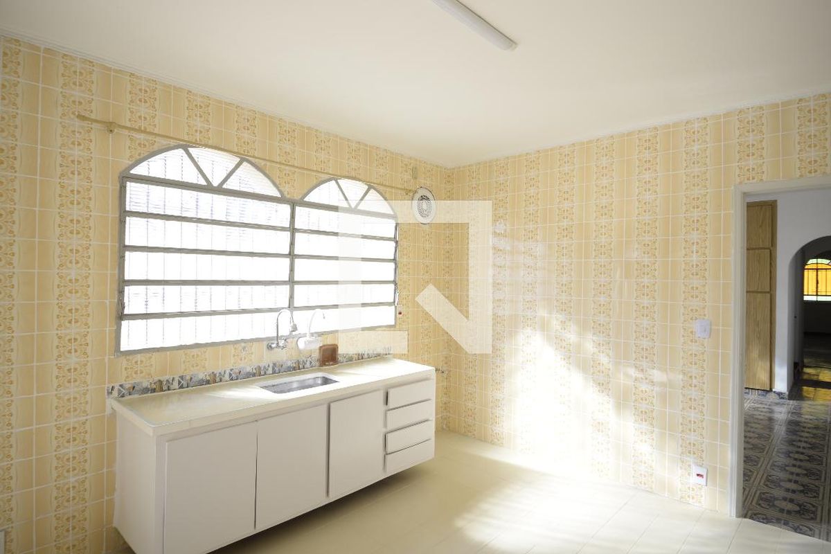 Casa, 4 quartos, 230 m² - Foto 55