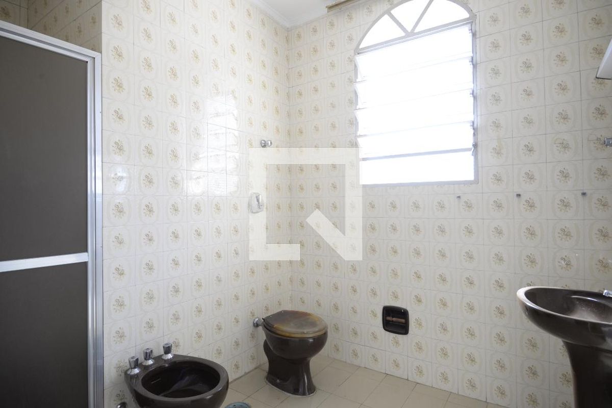 Casa, 4 quartos, 230 m² - Foto 12