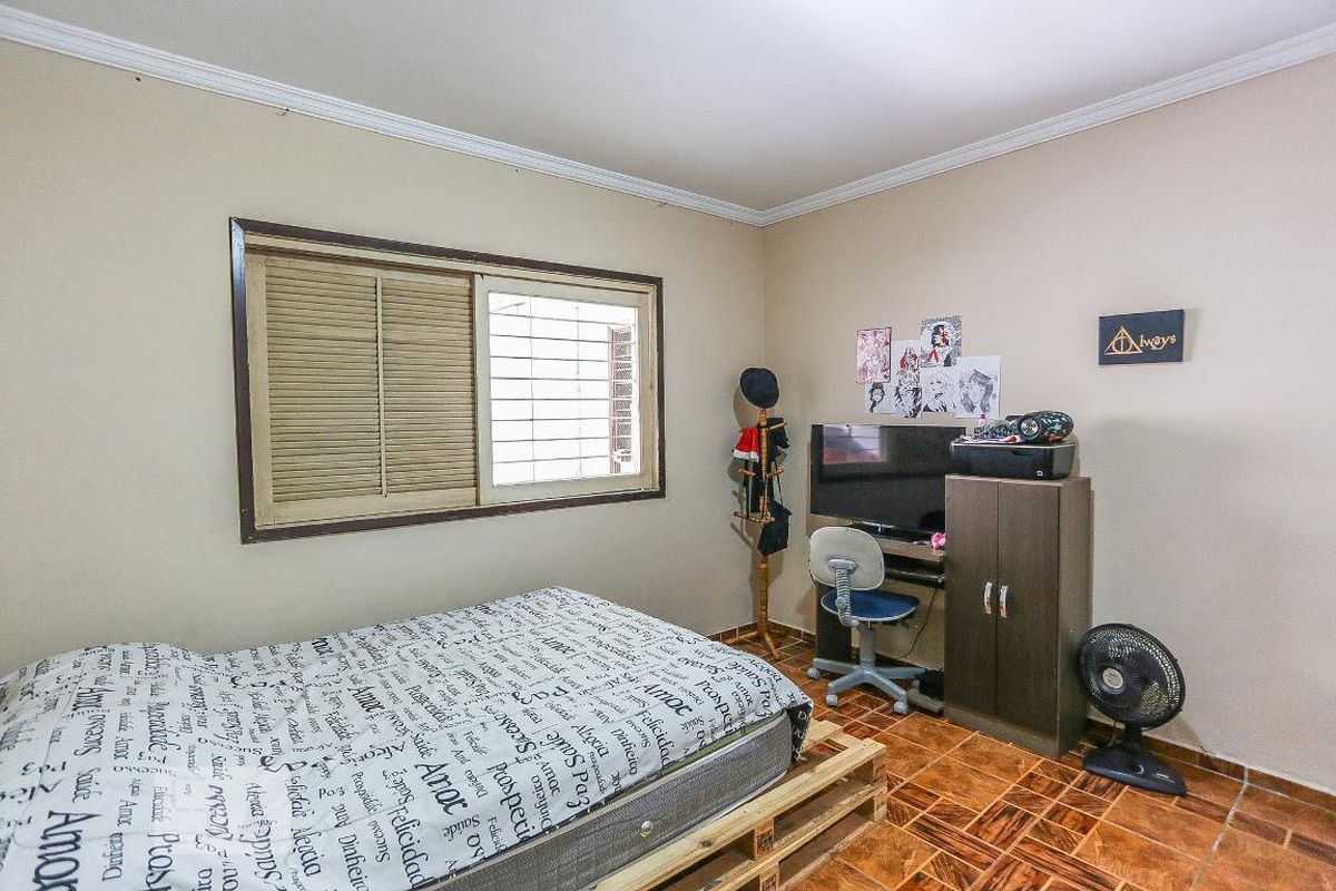 Casa, 6 quartos, 220 m² - Foto 14