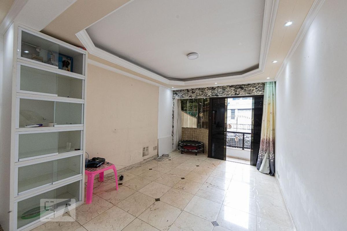 Casa, 3 quartos, 201 m² - Foto 2