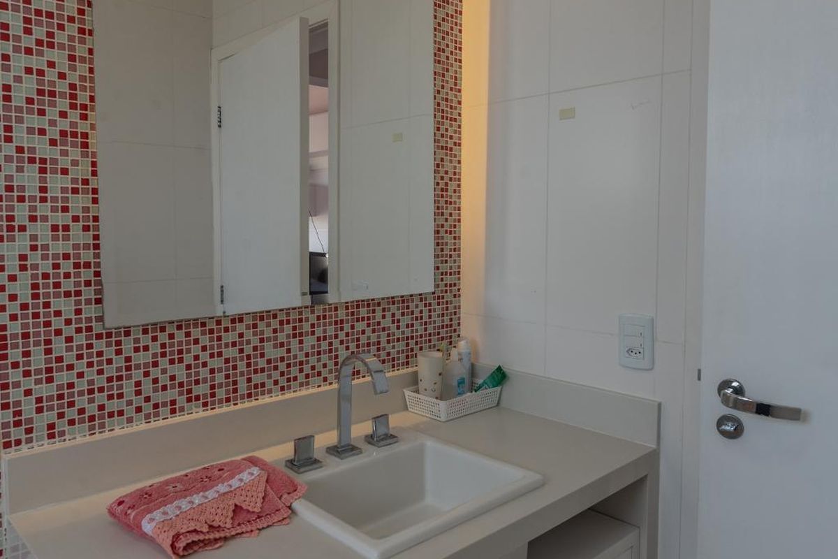 Casa à Venda - Swiss Park, 5 Quartos,  400 m2 em , Campinas - sp | SoloBR