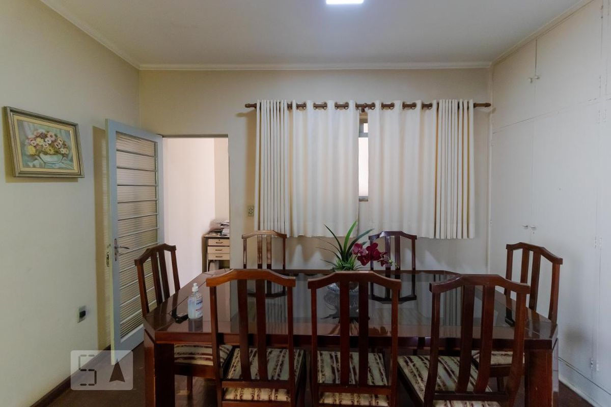 Casa à Venda - Jardim Chapadão, 4 Quartos,  193 m2 em , Campinas - sp | SoloBR