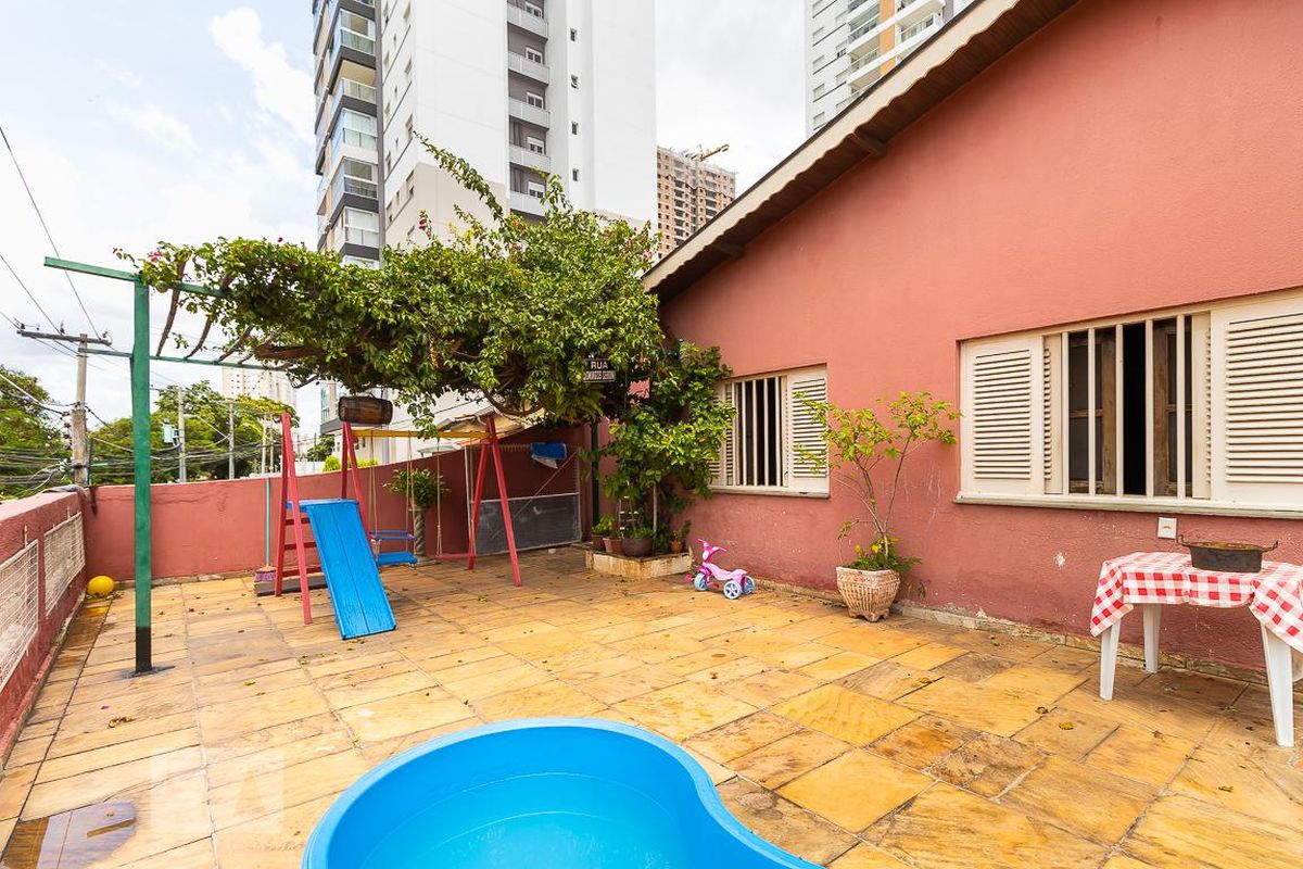 Casa à Venda - Taquaral, 4 Quartos,  214 m2 em , Campinas - sp | SoloBR
