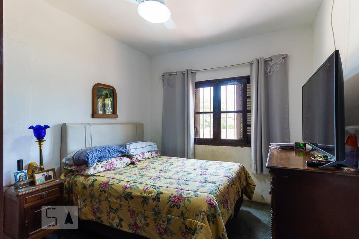 Casa à Venda - Taquaral, 4 Quartos,  214 m2 em , Campinas - sp | SoloBR