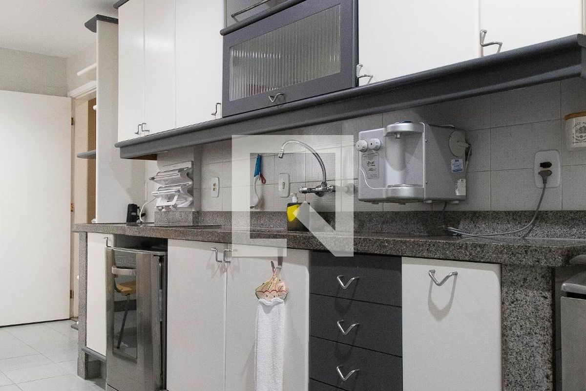 Apartamento, 3 quartos, 185 m² - Foto 112
