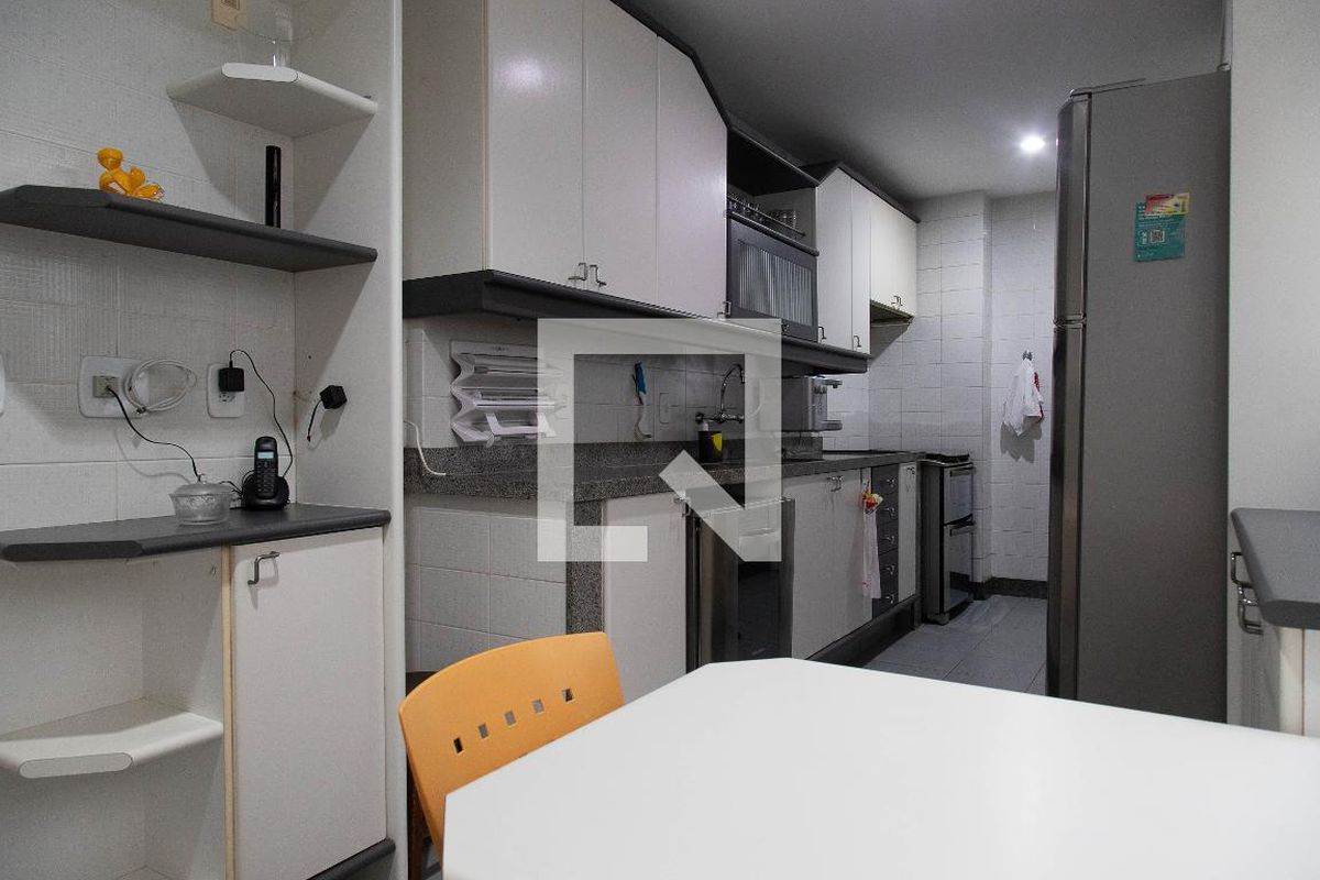 Apartamento, 3 quartos, 185 m² - Foto 102