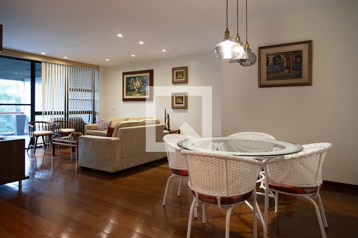 Apartamento, 3 quartos, 185 m² - Foto 2