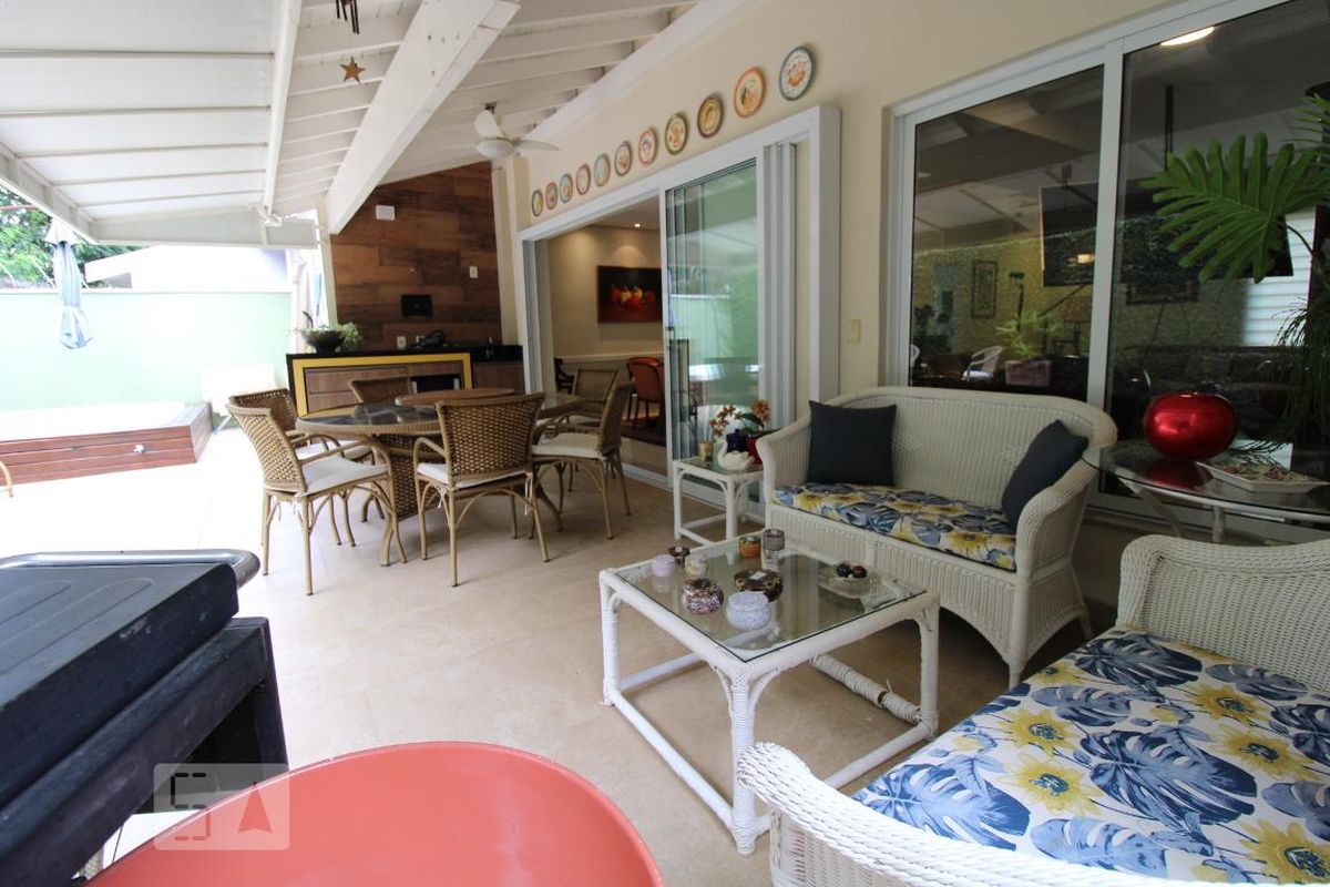 Casa à Venda - Vila Brandina, 3 Quartos,  400 m2 em , Campinas - sp | SoloBR