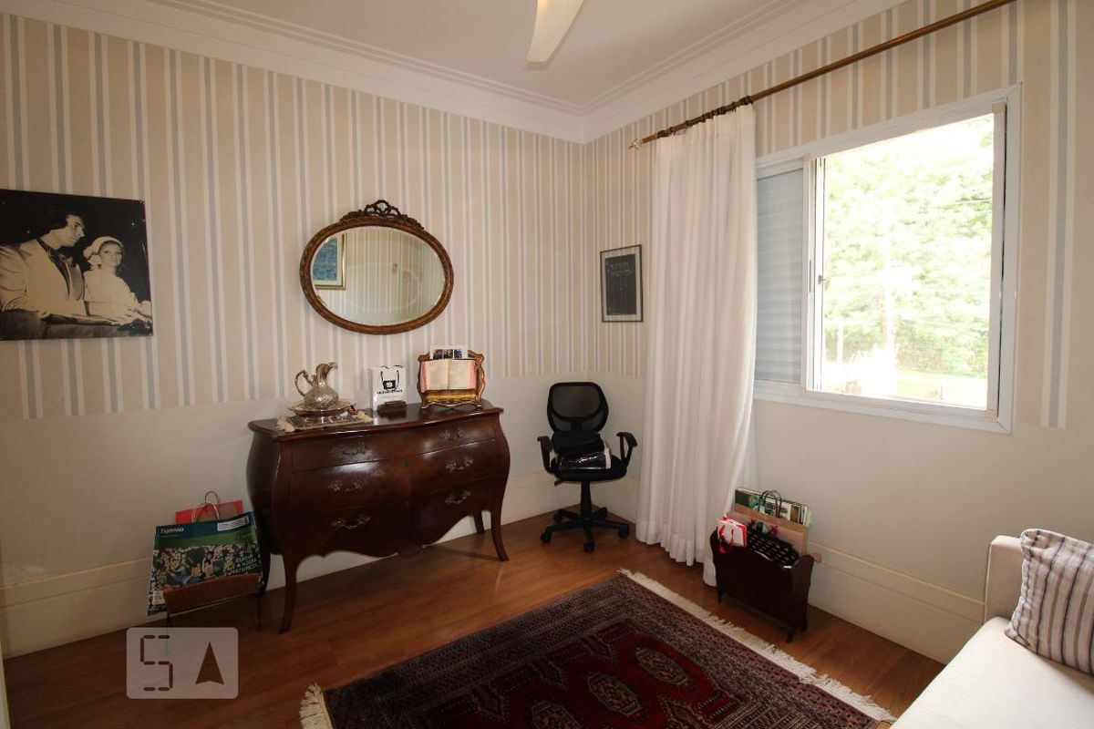 Casa à Venda - Vila Brandina, 3 Quartos,  400 m2 em , Campinas - sp | SoloBR