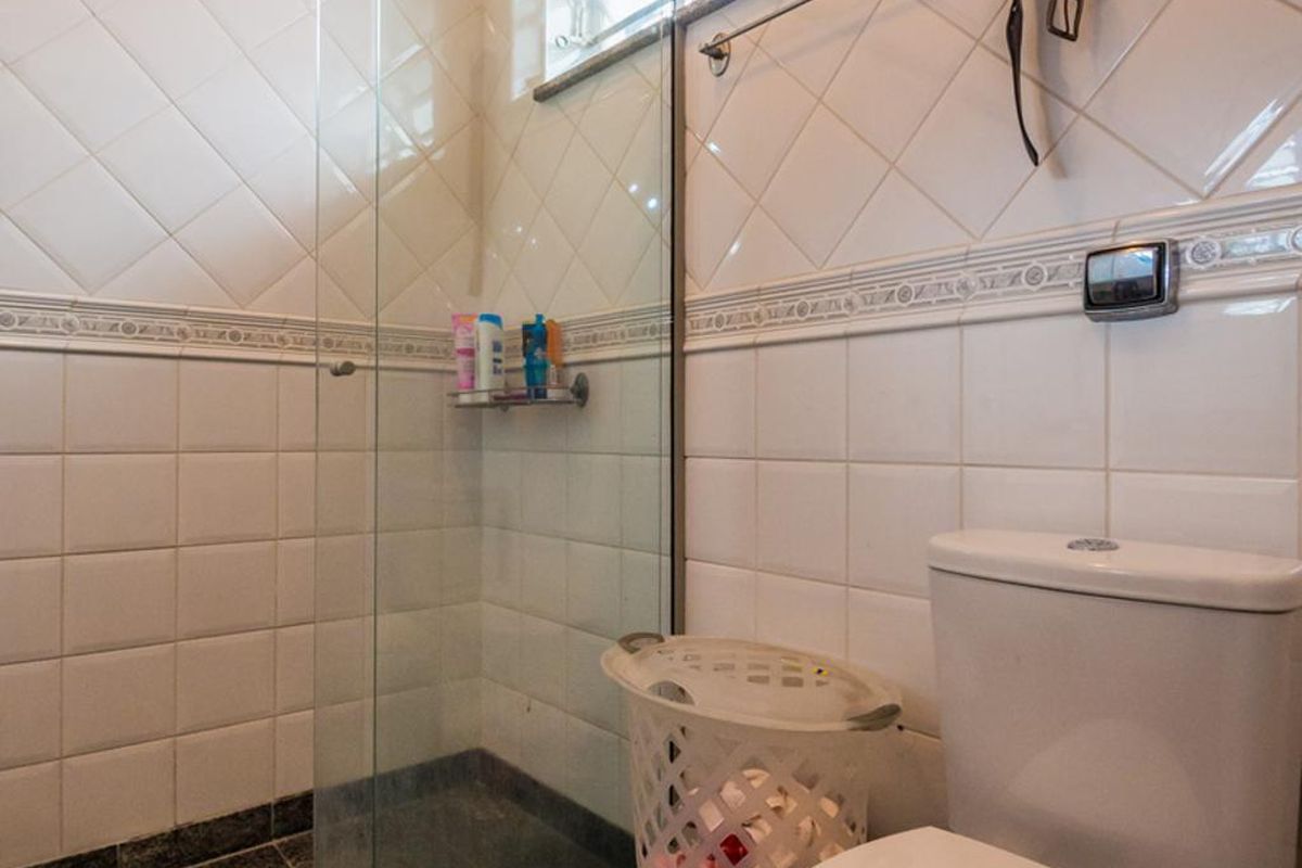 Casa à Venda - Taquaral, 7 Quartos,  400 m2 em , Campinas - sp | SoloBR