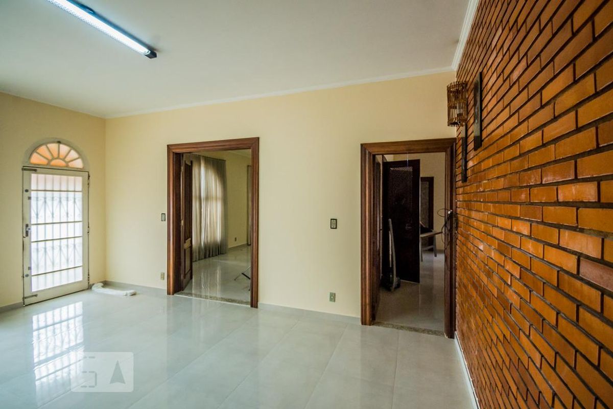 Casa à Venda - Taquaral, 7 Quartos,  400 m2 em , Campinas - sp | SoloBR