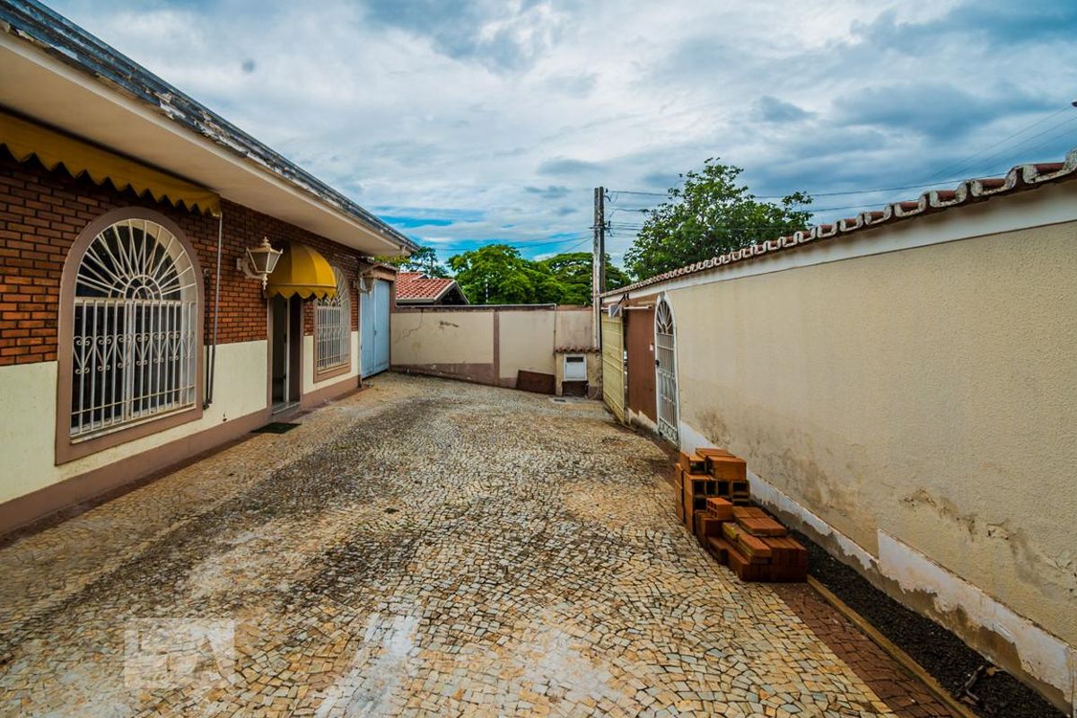 Casa à Venda - Taquaral, 7 Quartos,  400 m2 em , Campinas - sp | SoloBR