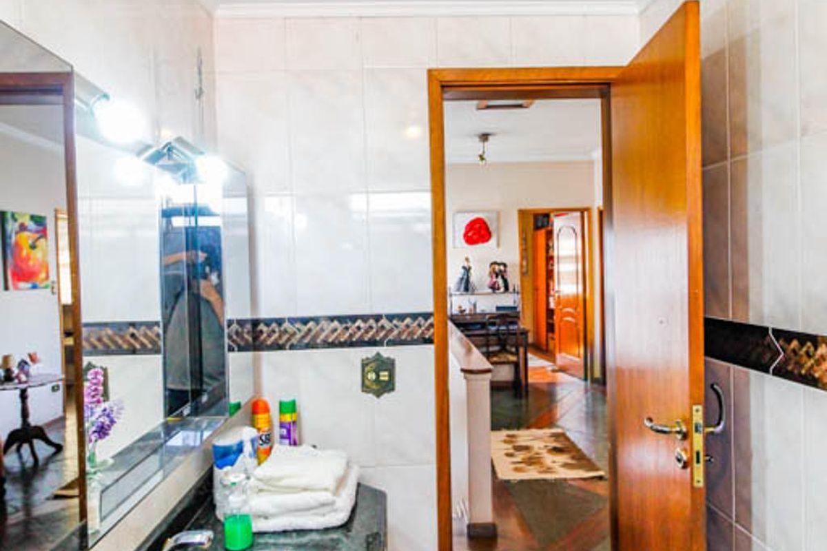 Casa, 3 quartos, 215 m² - Foto 49