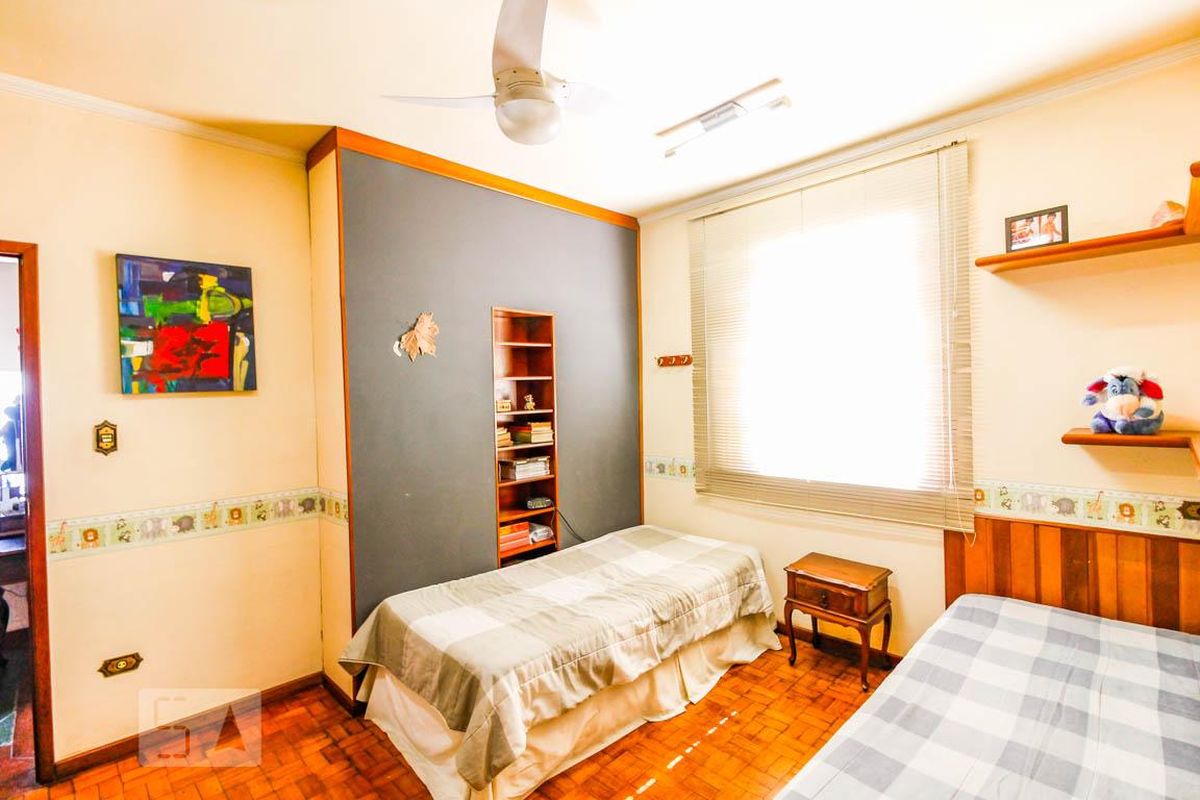 Casa, 3 quartos, 215 m² - Foto 32