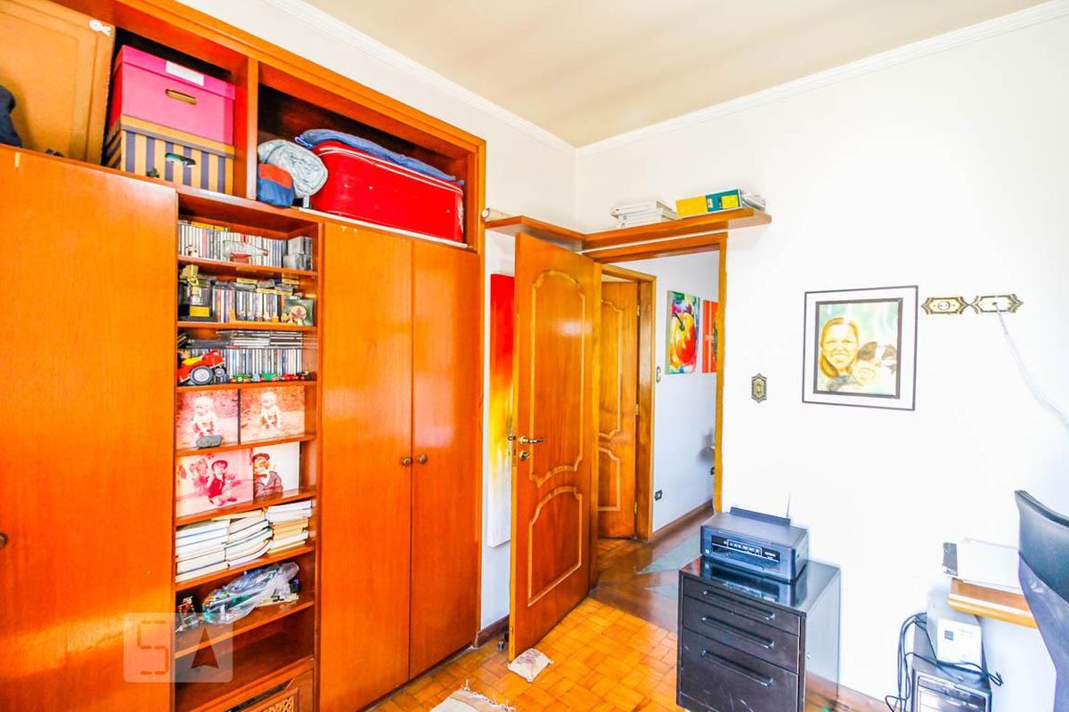 Casa, 3 quartos, 215 m² - Foto 28